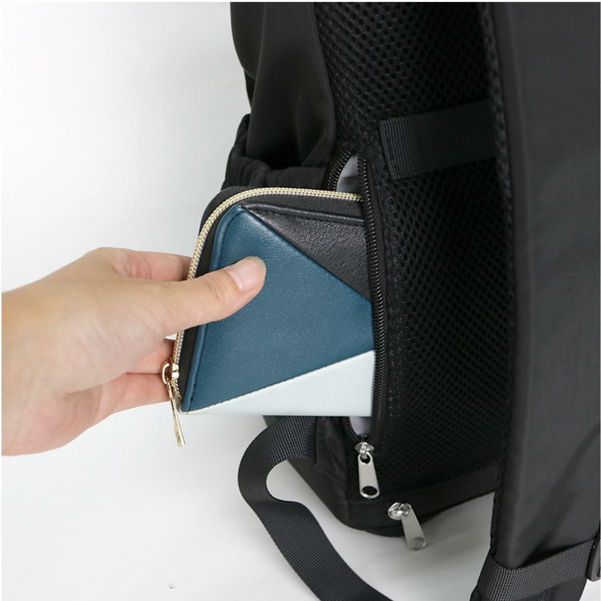 値下げしました【新品】多機能リュック ママカル自立多機能リュック SOBIAの商品ページ|ポルカポルカ