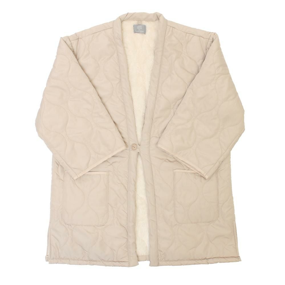 ライトベージュ