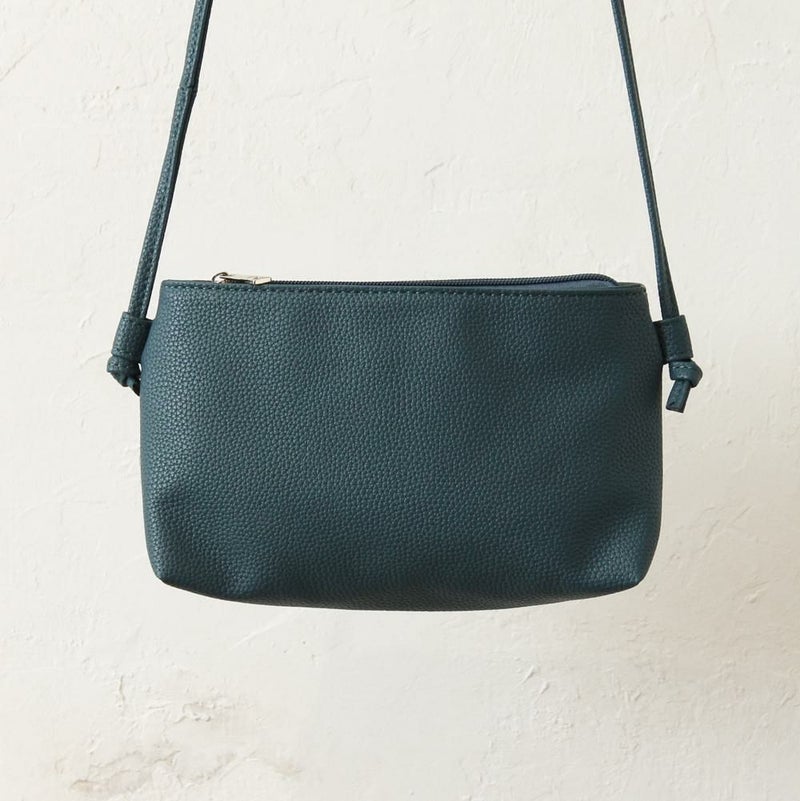 ブルーグリーン