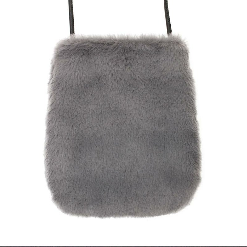 チャコールグレー