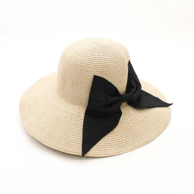 ライトベージュ×ブラック