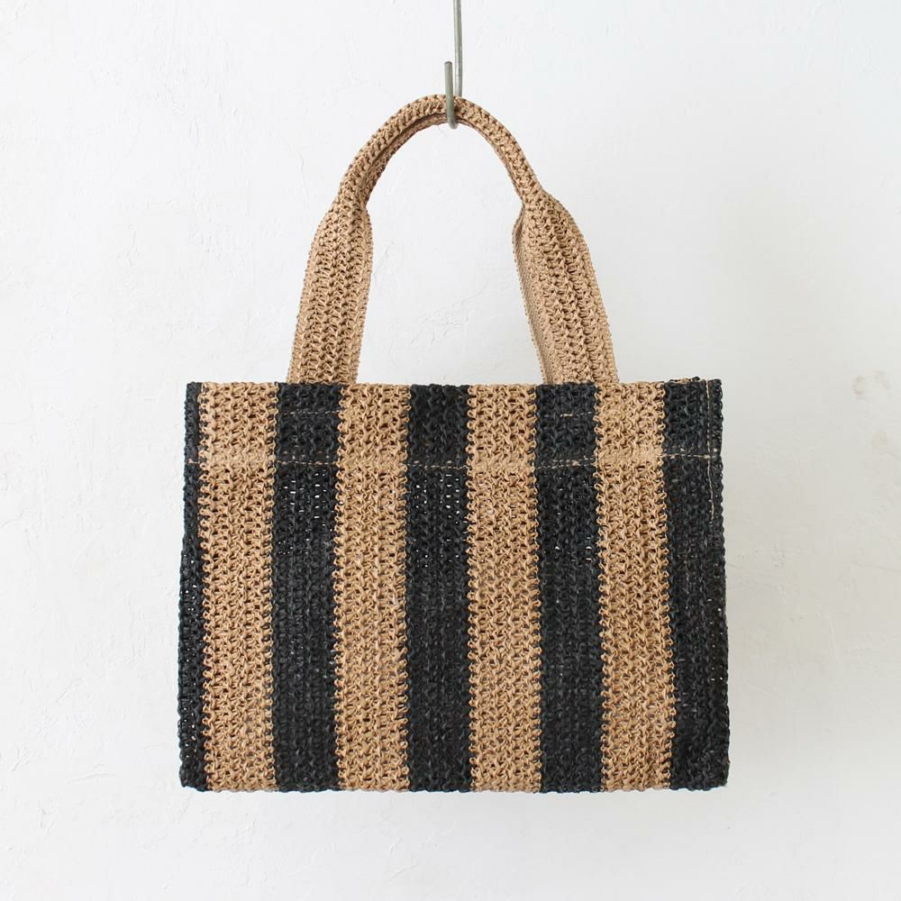 ブラック×ベージュ