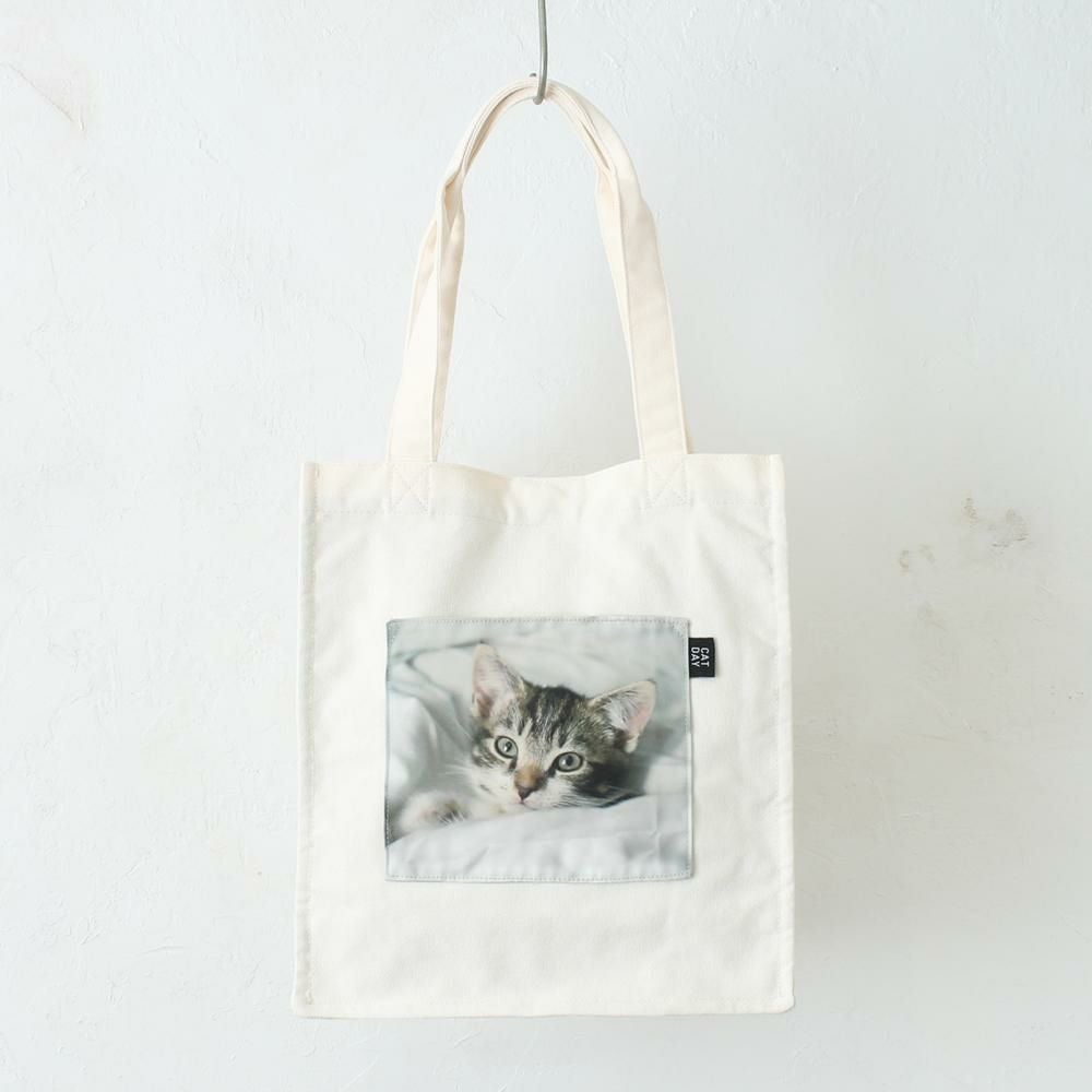 CAT DAYモチーフポケットトートの商品ページ|ポルカポルカ