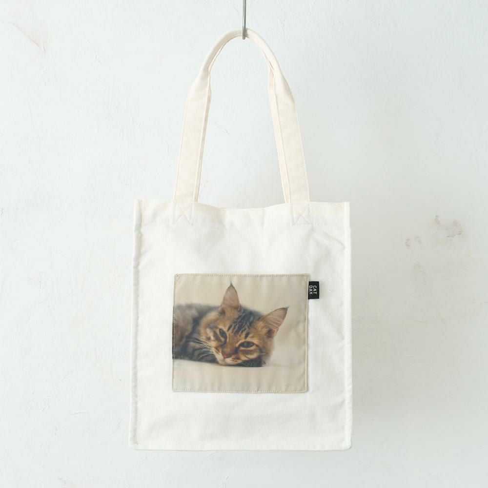 CAT DAYモチーフポケットトートの商品ページ|ポルカポルカ