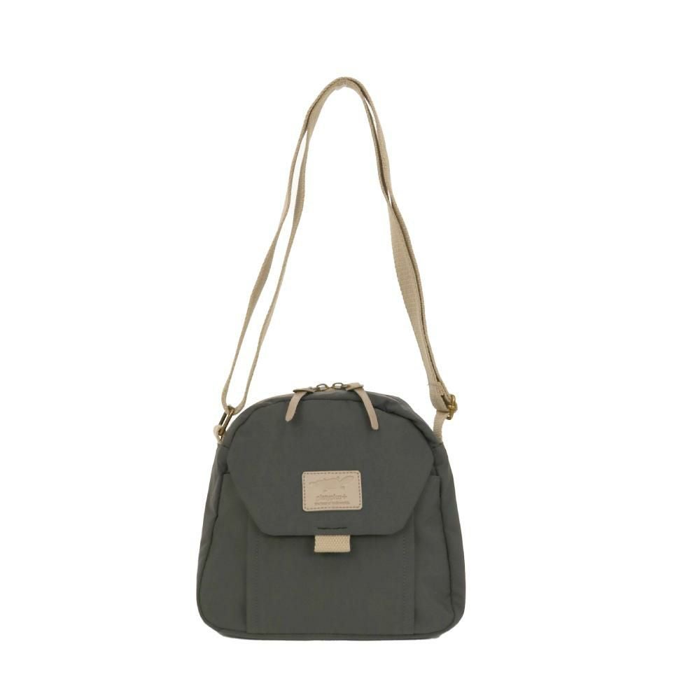 チャコールグレー