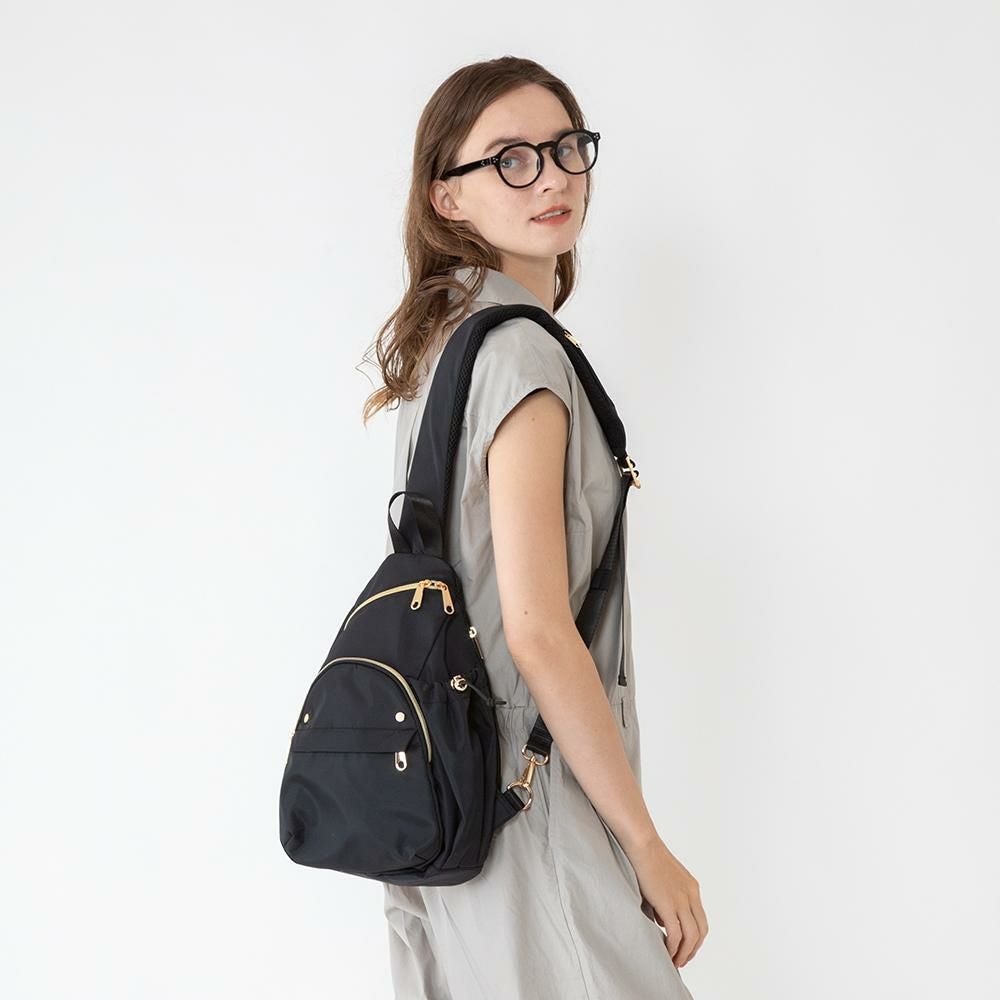e.e.p.withable多機能ボディバッグ aristellaの商品ページ|ポルカポルカ
