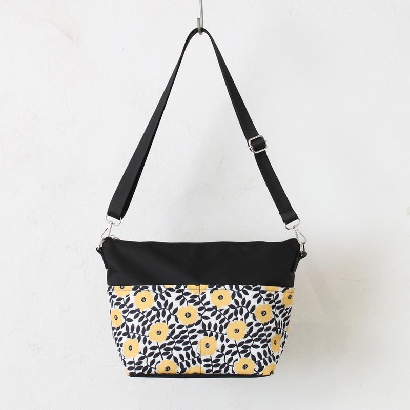 フラワーヴァイン/イエロー